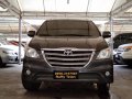 Selling 2nd Hand Toyota Innova 2014 in Makati-11