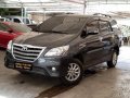 Selling 2nd Hand Toyota Innova 2014 in Makati-10