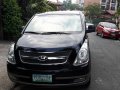 Selling Used Hyundai Starex 2010 in Quezon City-2
