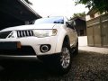 Selling Mitsubishi Montero 2009 Automatic Diesel in Pulilan-4