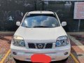 Selling White Nissan X-Trail 2010 Automatic Gasoline at 40000 km-8