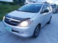 Selling Toyota Innova 2008 Manual Gasoline in Urdaneta-2