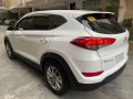 Selling Hyundai Tucson 2018 at 10000 km in Manila-4