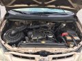 Selling Used Toyota Innova 2006 at 80000 km in Makati-3