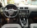 Sell 2nd Hand 2016 Volkswagen Jetta Automatic Diesel in Quezon City-1