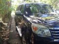 Selling Ford Everest 2011 at 80000 km in Iriga-2