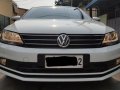 Sell 2nd Hand 2016 Volkswagen Jetta Automatic Diesel in Quezon City-5