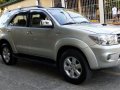 Used Toyota Fortuner 2009 at 70000 km for sale-8