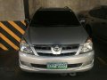 Selling Silver Toyota Innova 2006 in San Juan-5