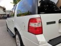 White Ford Expedition 2011 at 40000 km for sale -4