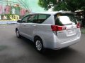 Sell 2nd Hand 2017 Toyota Innova Manual Diesel in Mandaluyong-4