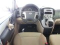 Hyundai Grand Starex 2001 Automatic Diesel for sale in Navotas-1