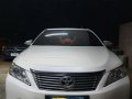 Selling Pearlwhite Toyota Camry 2012 Automatic Gasoline in Quezon City-2