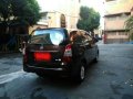 Selling 2nd Hand Toyota Innova 2013 Manual Diesel at 80000 km in Manila-4