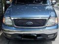 Blue Ford Expedition 2000 for sale in Manila-8