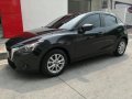 Sell 2nd Hand 2017 Mazda 2 Hatchback in Quezon City-2