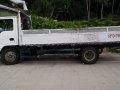 Selling White Isuzu Nhr 2000 Truck Manual Diesel -0