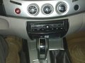 Mitsubishi Strada 2011 Automatic for sale-3