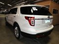 White Ford Explorer 2012 for sale in Makati-5
