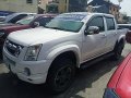 Sell White 2013 Isuzu D-Max Manual Diesel at 83000 km-1