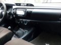 Selling Toyota Hilux 2017 at 20000 km in Quezon City-3