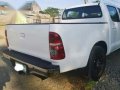 Selling Toyota Hilux 2012 Manual Diesel in Rizal-0