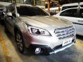 Selling Subaru Outback 2017 in Quezon City-11