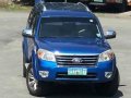 Selling Ford Everest 2010 Automatic Gasoline in Quezon City-7