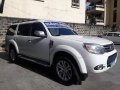 Selling White Ford Everest 2013 at 19351 km in Manila-2