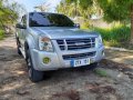 2nd Hand Isuzu D-Max 2009 Automatic Diesel for sale in Calamba-6