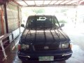 Toyota Revo 2000 Manual Diesel for sale in San Leonardo-11