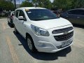 Sell White 2015 Chevrolet Spin at 73823 km-2