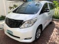 2nd Hand Toyota Alphard 2011 at 40000 km for sale-0