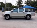 Toyota Hilux Automatic Diesel 2006 for sale-4