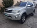 Selling Toyota Fortuner 2006 at 100000 km in Parañaque-2