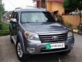Selling 2nd Hand Ford Everest 2010 Automatic Gasoline at 80000 km in Kawit-1