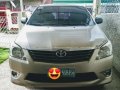 Selling 2nd Hand Toyota Innova 2012 in Balanga-2
