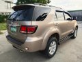 2nd Hand Toyota Fortuner 2006 for sale in Bacoor-6