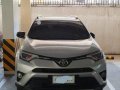 Silver Toyota Rav4 2016 at 4000 km for sale -4