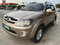 2nd Hand Toyota Fortuner 2006 for sale in Bacoor-9