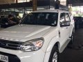 Selling Ford Everest 2015 Automatic Diesel in Quezon City-4