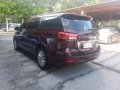 Selling 2nd Hand Kia Carnival 2017 in Pasig-8