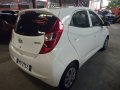 Selling White Hyundai Eon 2016 in Quezon City -4