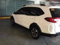 Selling 2nd Hand White Honda Br-V 2017-2