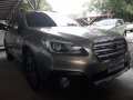 Selling 2nd Hand Subaru Outback 2017 in Quezon City-1