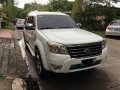 Selling Ford Everest 2012 Automatic Diesel in Las Piñas-3