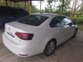 White Volkswagen Jetta 2017 at 10000 km for sale-1