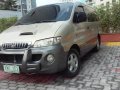 Hyundai Starex 2004 Automatic Gasoline for sale in Quezon City-2