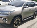  2nd Hand Toyota Fortuner 2017 for sale in Quezon City-5
