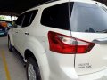 Sell 2nd Hand 2016 Isuzu Mu-X at 60000 km in Pasig-3